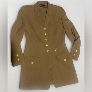 Rena Lange women’s Tan Blazer with Gold Accents Sz 36 size S rare unique